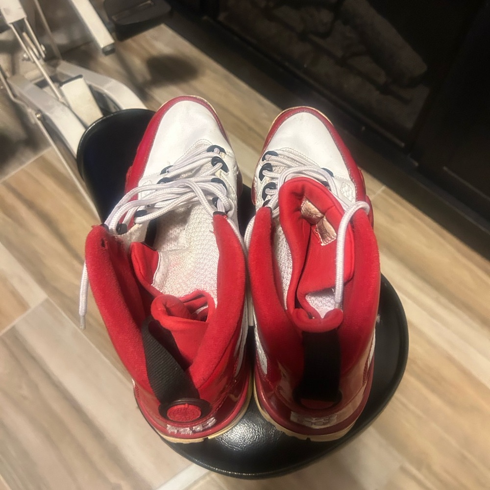 Red and White Sneakers Air Jordan’s. Retro 9 size 10.5 - Picture 6 of 6